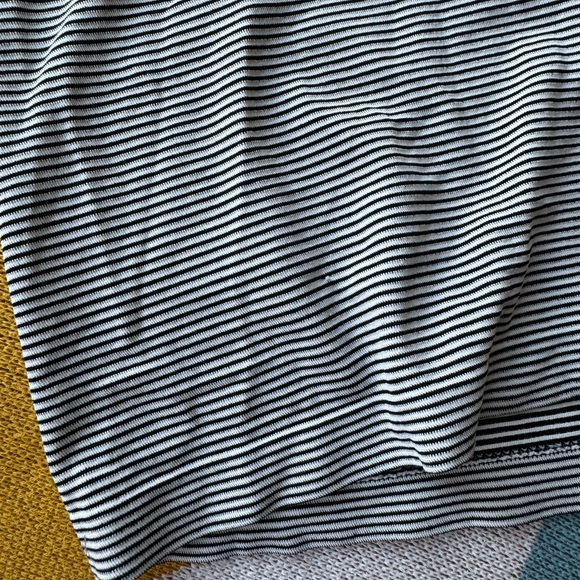 Nux Striped Workout Tank Top - Picture 7 of 10